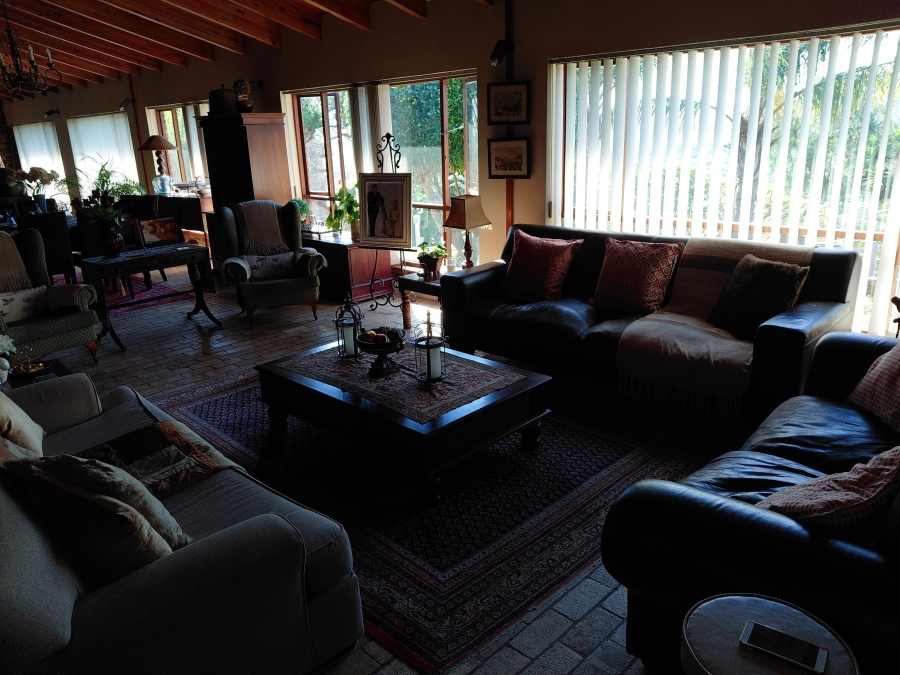 5 Bedroom Property for Sale in Heuwelkruin Eastern Cape